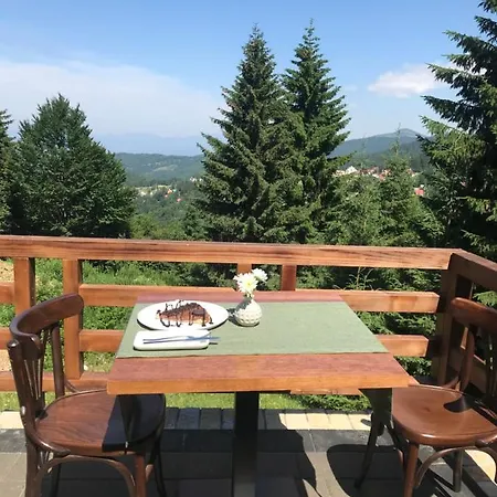 Lucky Kop & Restoran דירה