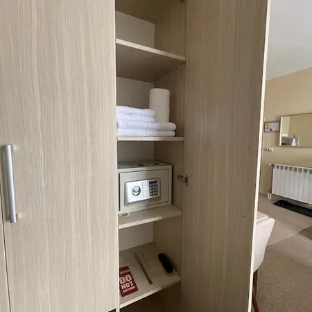 Lucky Kop & Restoran דירה *