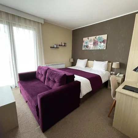 Lucky Kop & Restoran דירה *