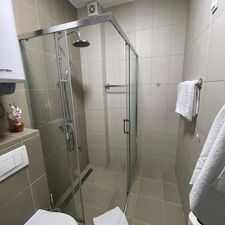 Lucky Kop & Restoran דירה *