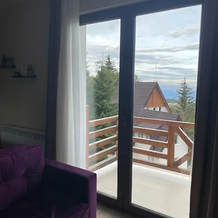 דירה Lucky Kop & Restoran