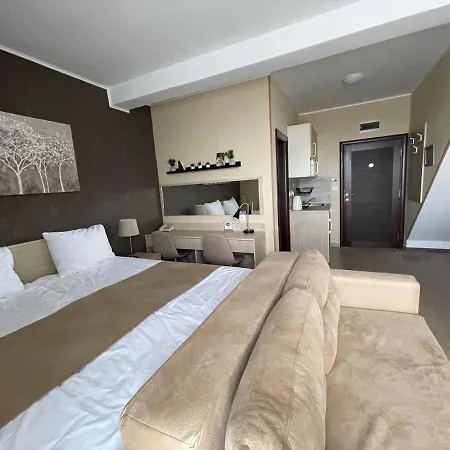 Lucky Kop & Restoran דירה קופאוניק