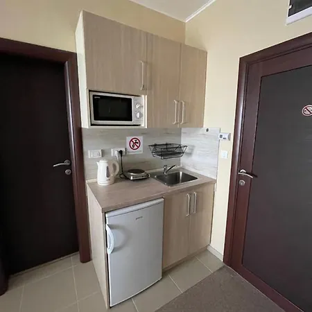 Lucky Kop & Restoran דירה קופאוניק