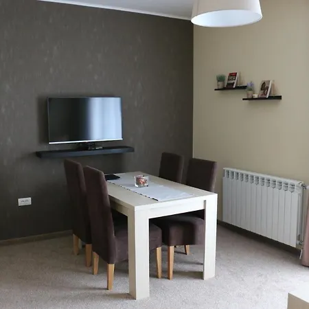 Lucky Kop & Restoran דירה קופאוניק