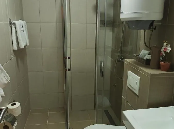 Lucky Kop & Restoran Kopaonik