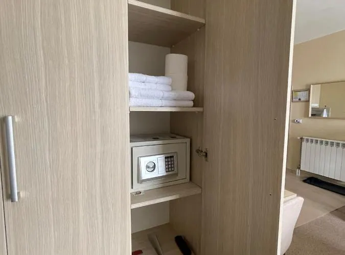 Lucky Kop & Restoran Lägenhet *