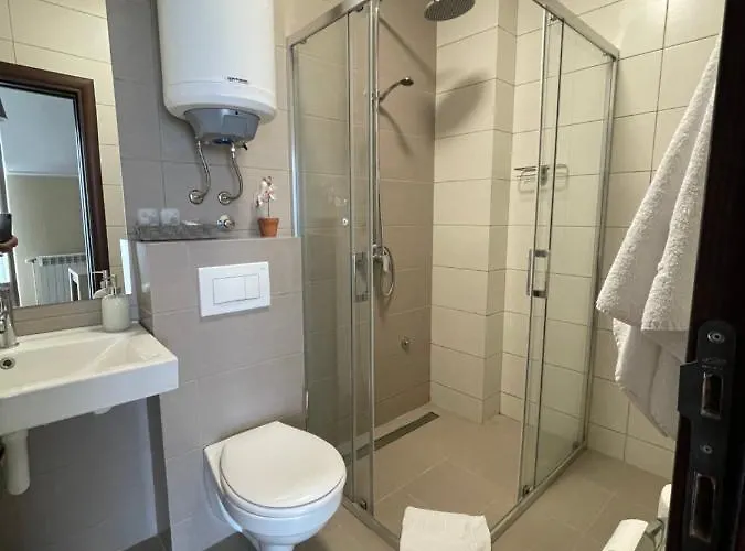 Lucky Kop & Restoran * Kopaonik