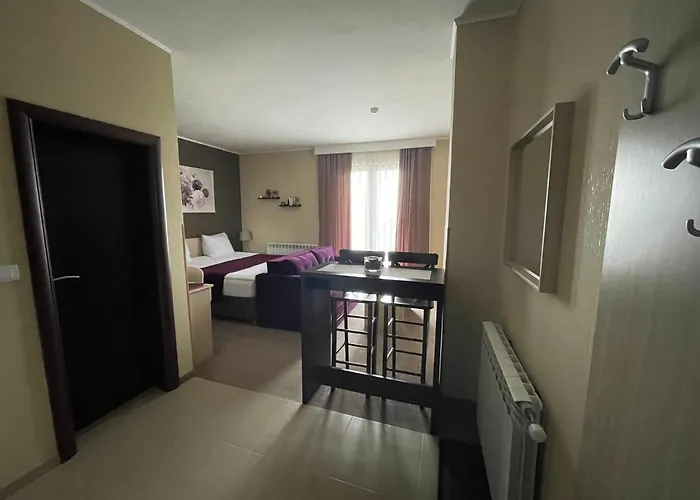 Lägenhet Lucky Kop & Restoran